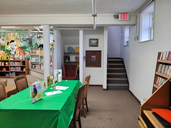 214 School St, Hillsboro, IL 62049
